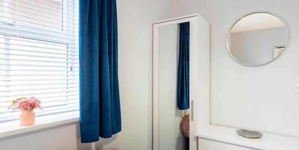 1 Merchants Gate - 2 Bedroom, City Apartment With Private Parking York Exterior foto